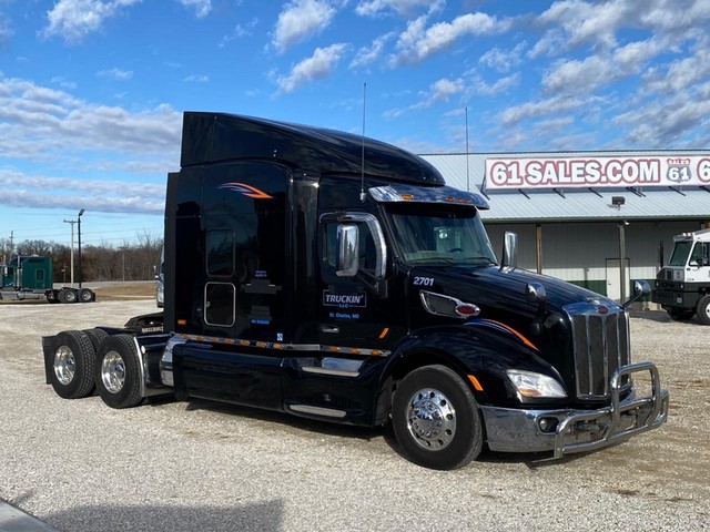 Peterbilt 579 SLEEPER - Troy MO