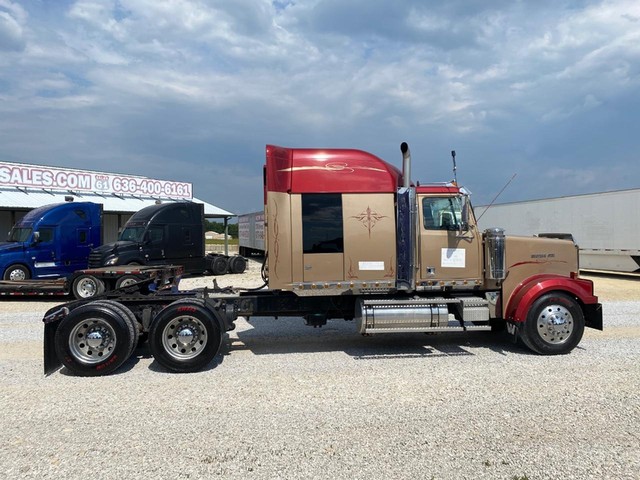 Western Star 4900 SLEEPER - Troy MO