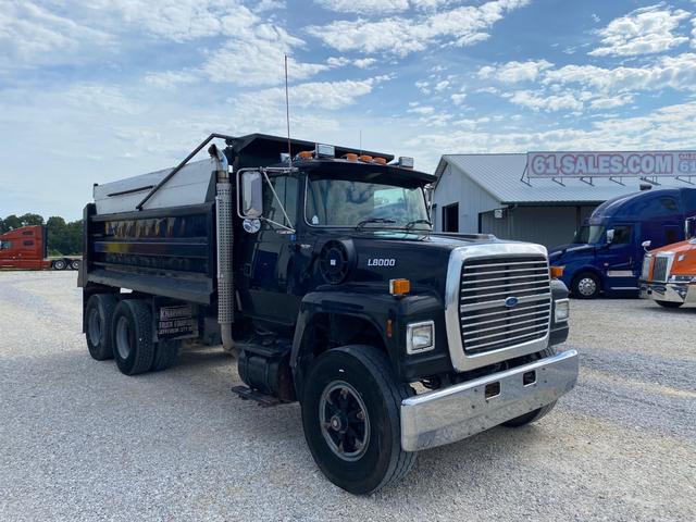 Ford L8000 - Troy MO