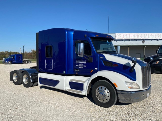 Peterbilt 579 SLEEPER - Troy MO