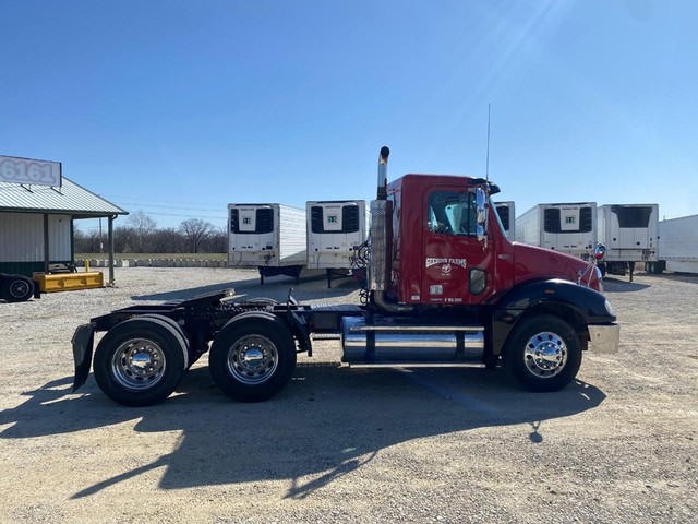 2006 Freightliner COLUMBIA DAY CAB at 61 Sales in Troy MO
