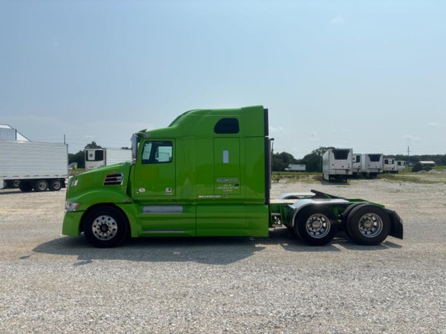 Western Star 5700 SLEEPER - Troy MO