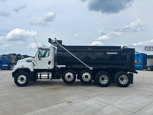 Freightliner 114SD DUMP - Troy MO