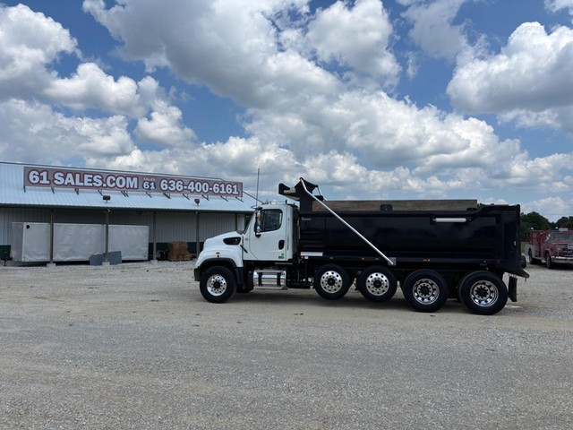 Freightliner 114SD DUMP - Troy MO
