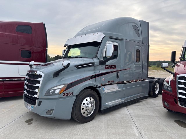 Freightliner CASCADIA SLEEPER - Troy MO