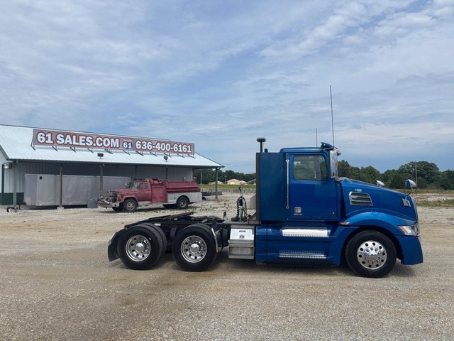 Western Star 5700 DAY CAB - Troy MO