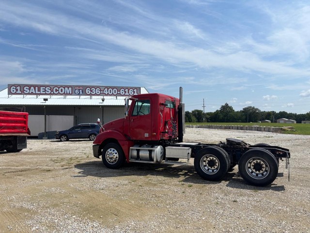 Freightliner COLUMBIA DAY CAB - Troy MO