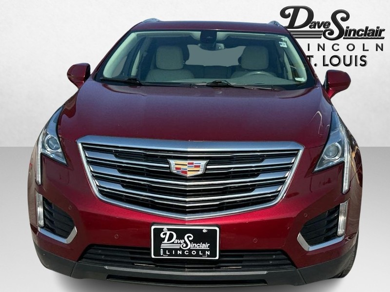 Used 2017 Cadillac XT5 Luxury with VIN 1GYKNDRS8HZ122256 for sale in Saint Peters, MO