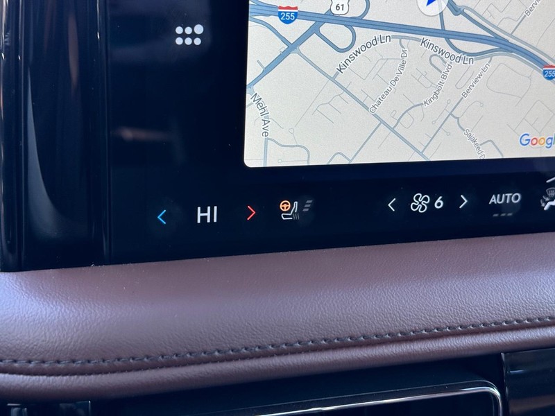 Lincoln Aviator Vehicle Full-screen Gallery Image 27
