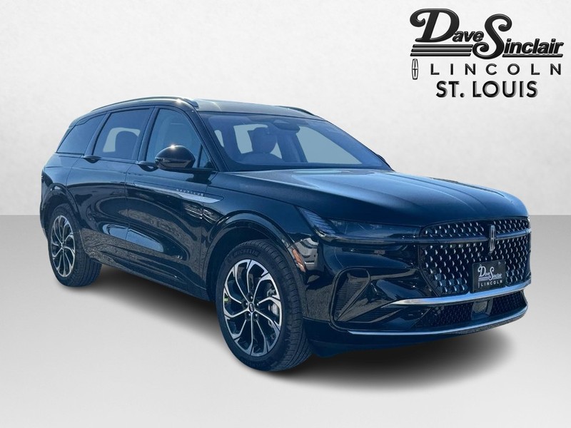 Lincoln Nautilus Vehicle Full-screen Gallery Image 03