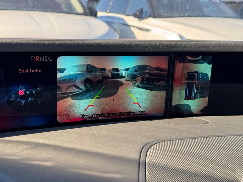 Lincoln Nautilus Vehicle Full-screen Gallery Image 27