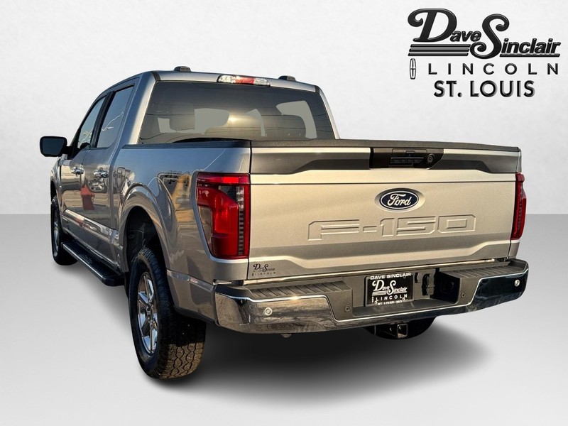 Ford F-150 Vehicle Full-screen Gallery Image 07