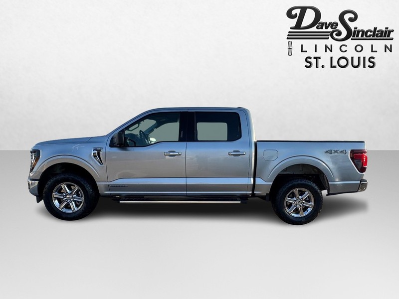 Ford F-150 Vehicle Full-screen Gallery Image 09