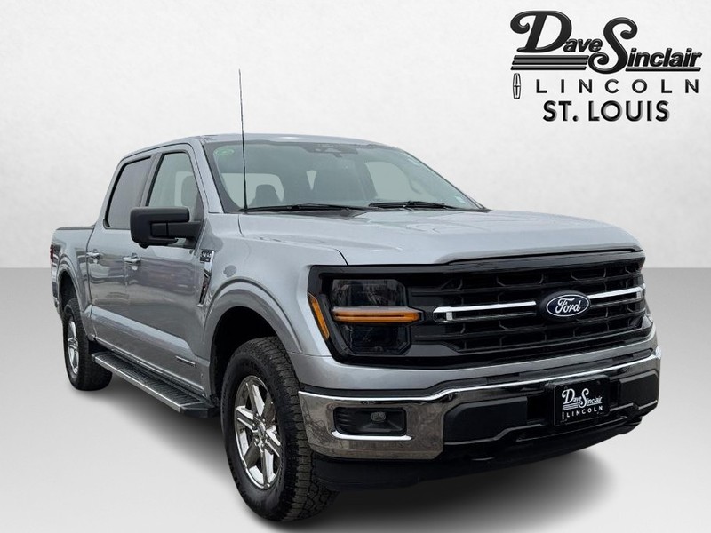 Ford F-150 Vehicle Full-screen Gallery Image 03