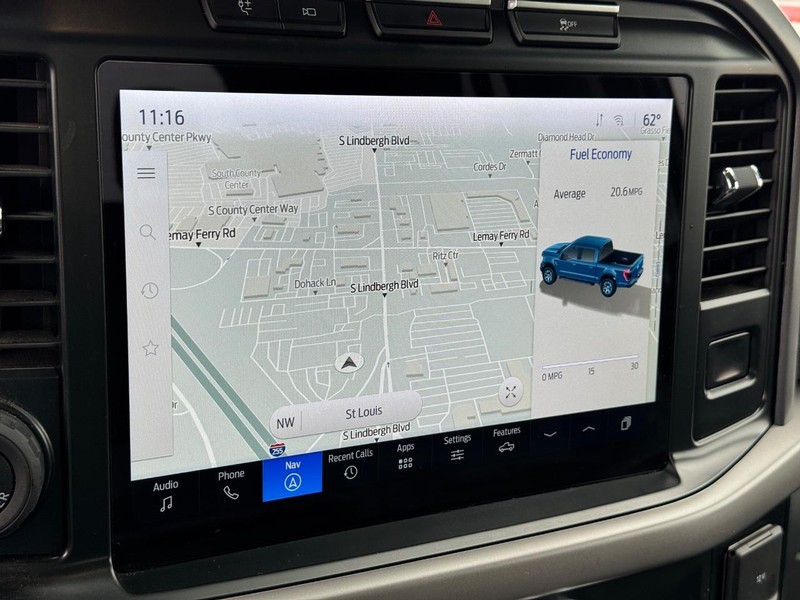 Ford F-150 Vehicle Full-screen Gallery Image 21