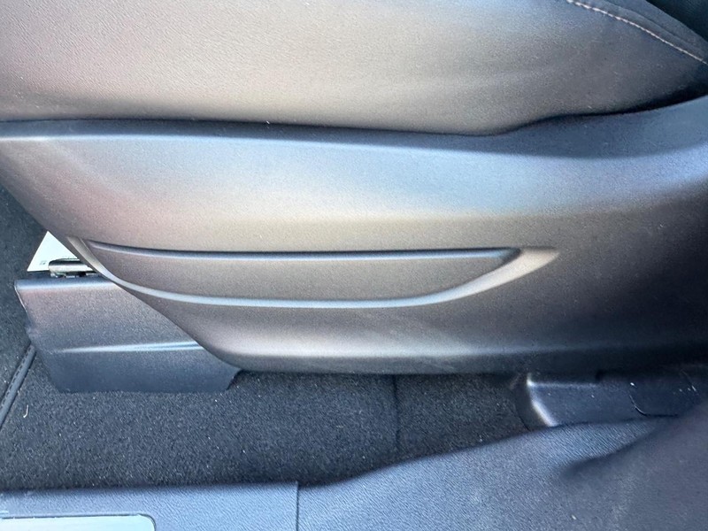 Lincoln Aviator Vehicle Full-screen Gallery Image 22
