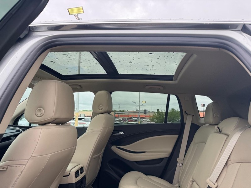 Buick Envision Vehicle Full-screen Gallery Image 12