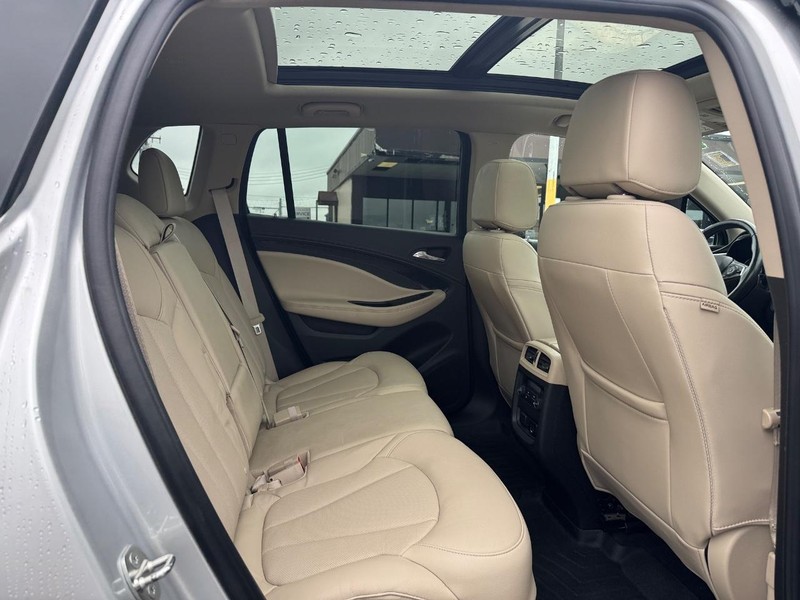Buick Envision Vehicle Full-screen Gallery Image 13