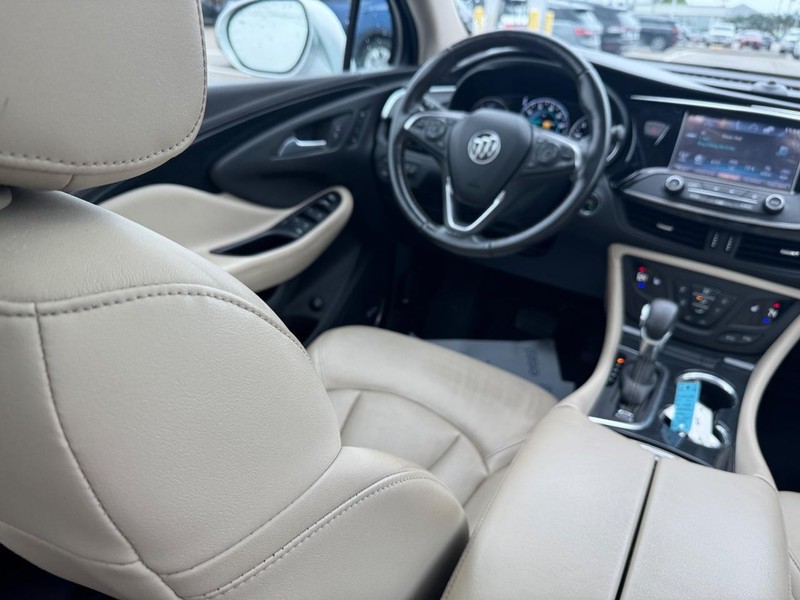 Buick Envision Vehicle Full-screen Gallery Image 14