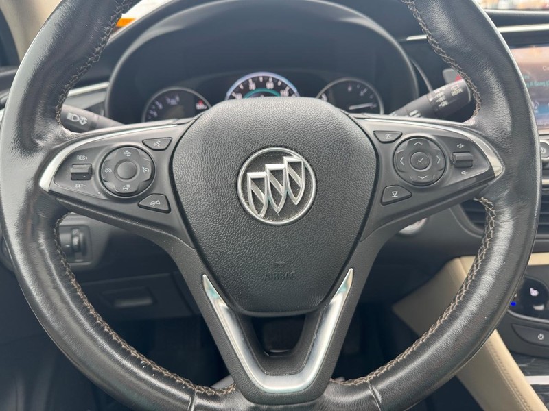 Buick Envision Vehicle Full-screen Gallery Image 21