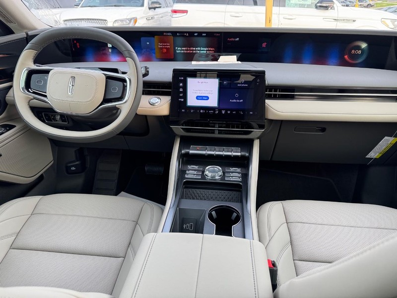 Lincoln Nautilus Vehicle Full-screen Gallery Image 14