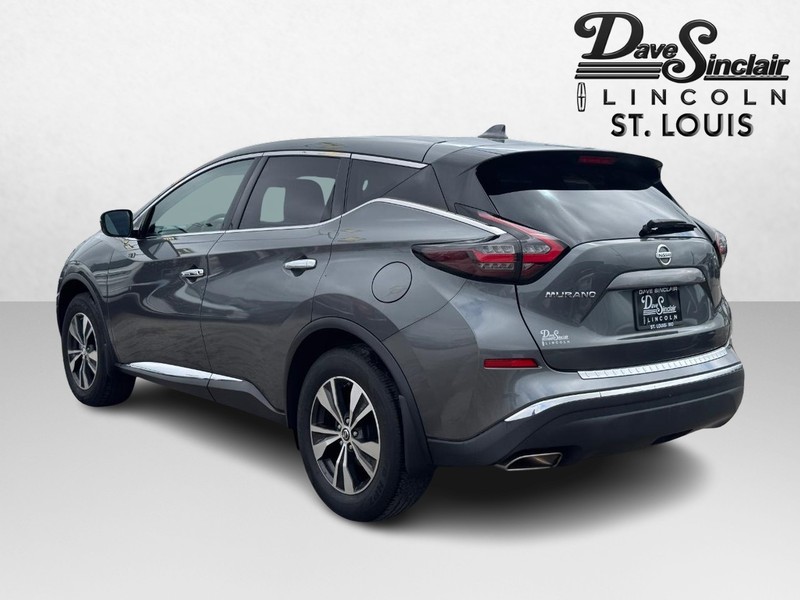 Nissan Murano Vehicle Full-screen Gallery Image 07