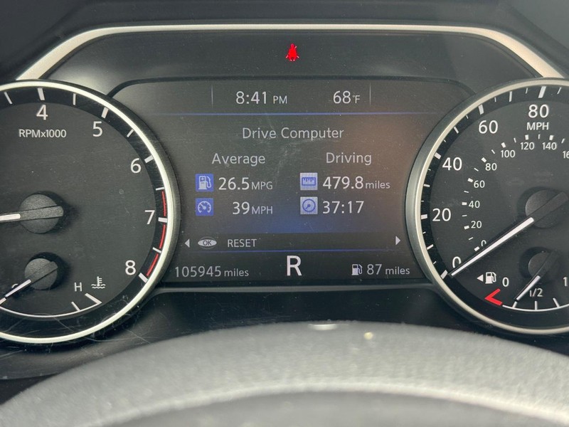 Nissan Murano Vehicle Full-screen Gallery Image 22