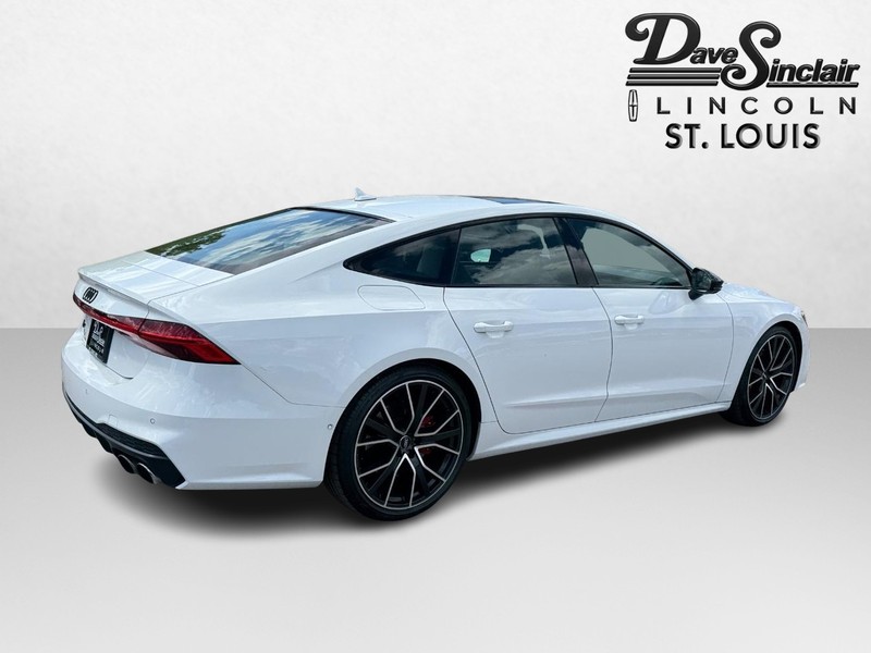 Audi S7 Vehicle Full-screen Gallery Image 05