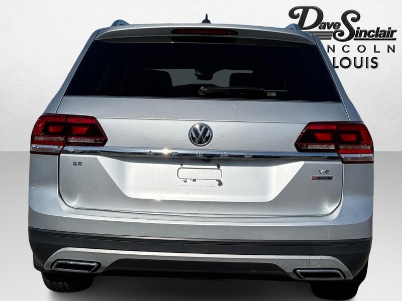 Volkswagen Atlas Vehicle Full-screen Gallery Image 06
