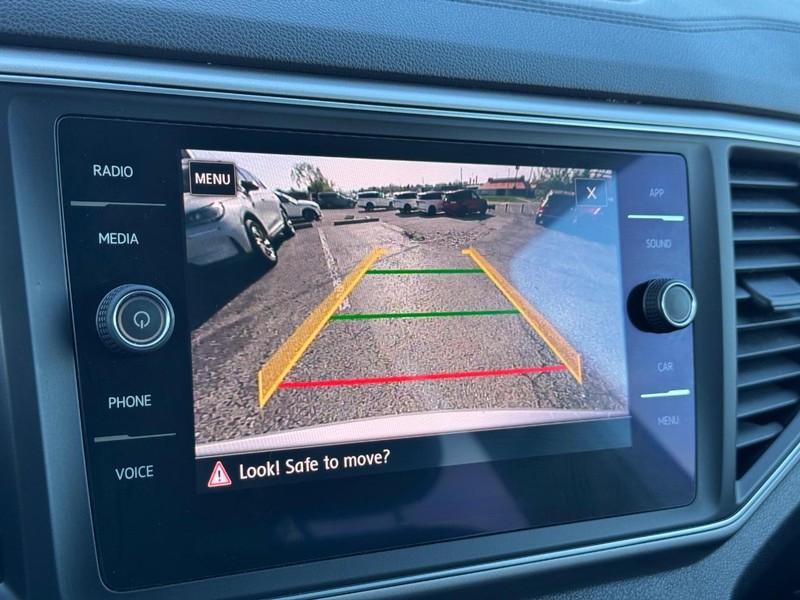 Volkswagen Atlas Vehicle Full-screen Gallery Image 21