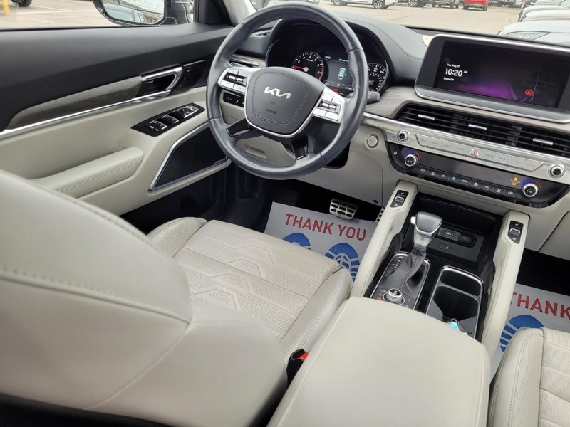 Kia Telluride Vehicle Full-screen Gallery Image 16