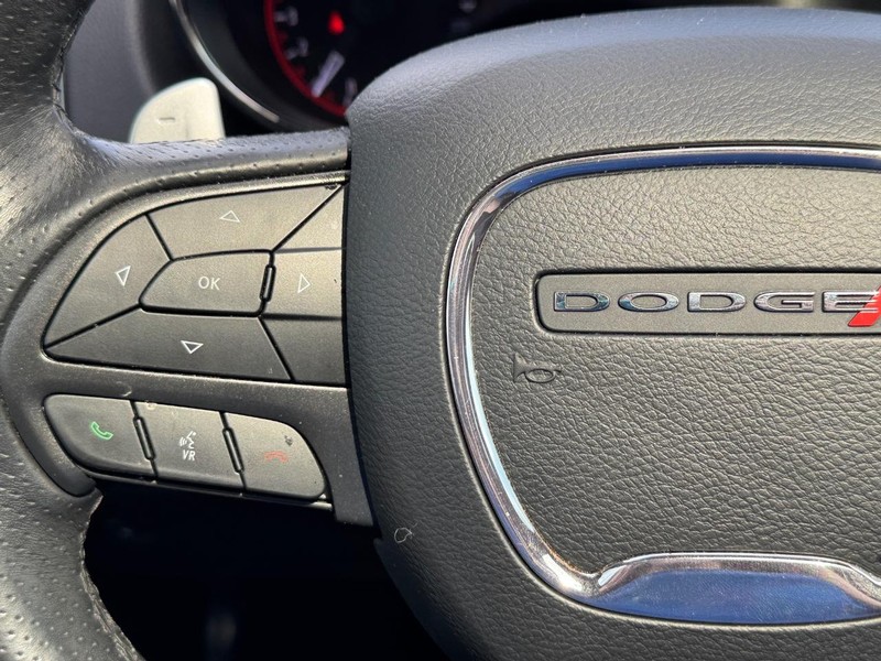 Dodge Durango Vehicle Full-screen Gallery Image 23