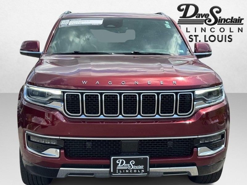 Jeep Wagoneer Vehicle Full-screen Gallery Image 02