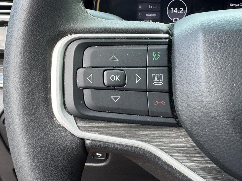 Jeep Wagoneer Vehicle Full-screen Gallery Image 19