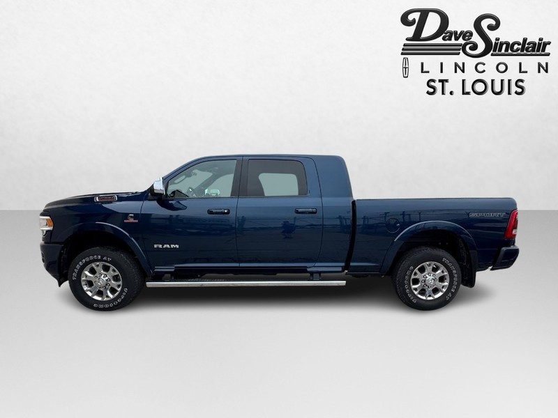 Ram 2500 Vehicle Full-screen Gallery Image 09