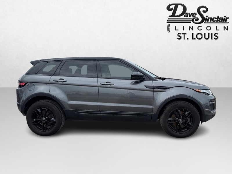 Land Rover Range Rover Evoque Vehicle Full-screen Gallery Image 04