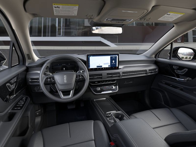 Lincoln Corsair Vehicle Full-screen Gallery Image 10