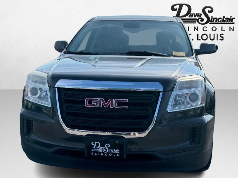 GMC Terrain Vehicle Full-screen Gallery Image 02