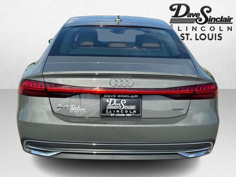 Audi A7 Vehicle Full-screen Gallery Image 06