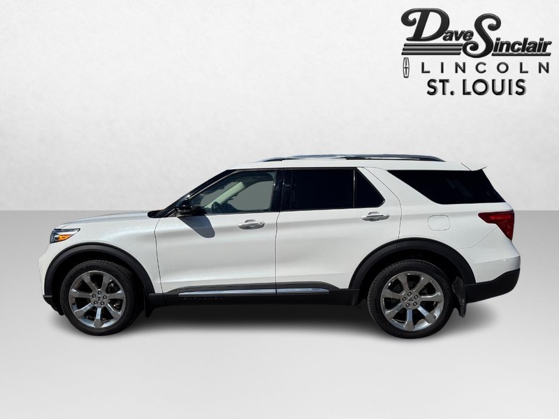 Ford Explorer Vehicle Full-screen Gallery Image 09