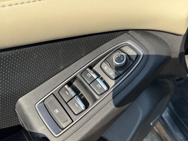 Subaru Ascent Vehicle Full-screen Gallery Image 20
