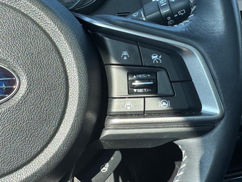 Subaru Ascent Vehicle Full-screen Gallery Image 24