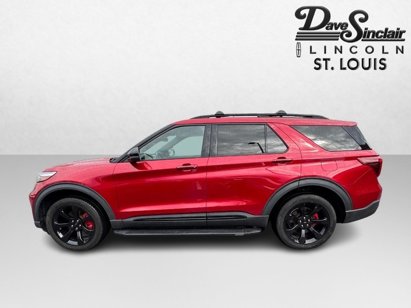 Ford Explorer Vehicle Full-screen Gallery Image 09