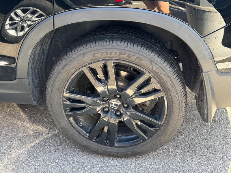 Honda Pilot Vehicle Full-screen Gallery Image 10