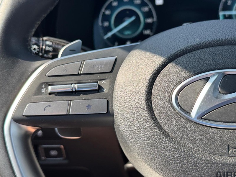 Hyundai Palisade Vehicle Full-screen Gallery Image 23
