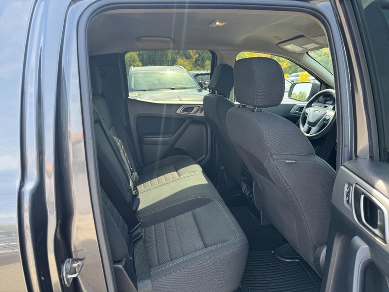 Ford Ranger Vehicle Full-screen Gallery Image 11