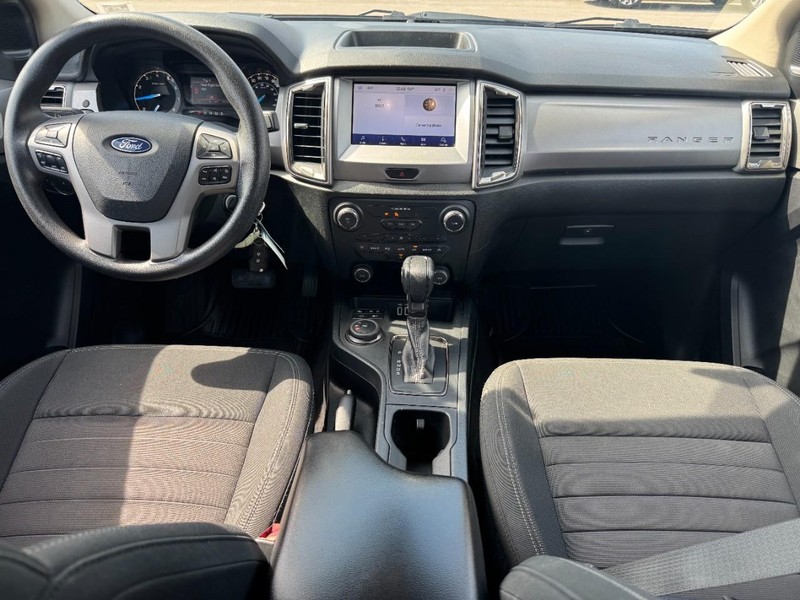 Ford Ranger Vehicle Full-screen Gallery Image 12