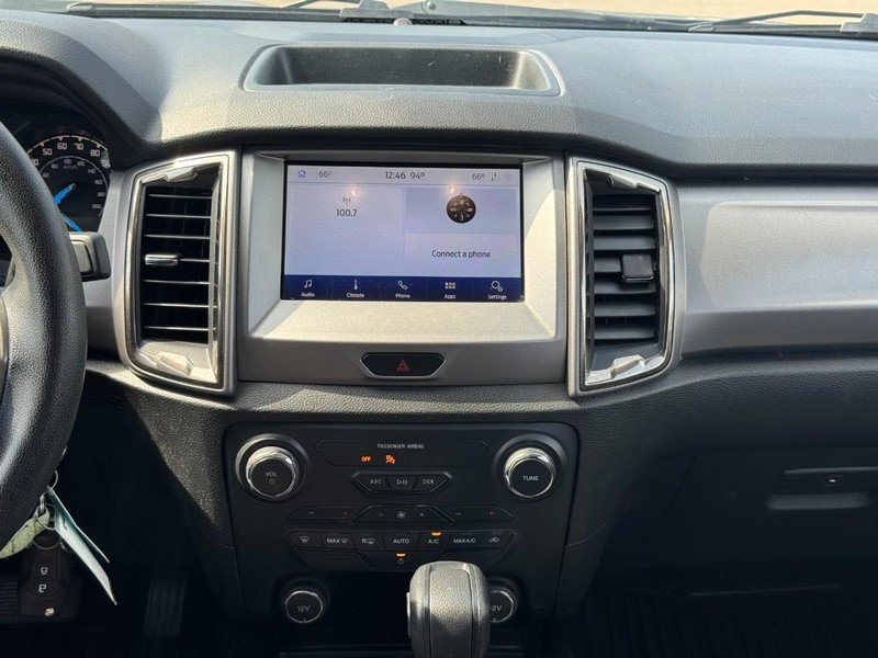 Ford Ranger Vehicle Full-screen Gallery Image 14