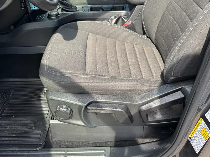Ford Ranger Vehicle Full-screen Gallery Image 24