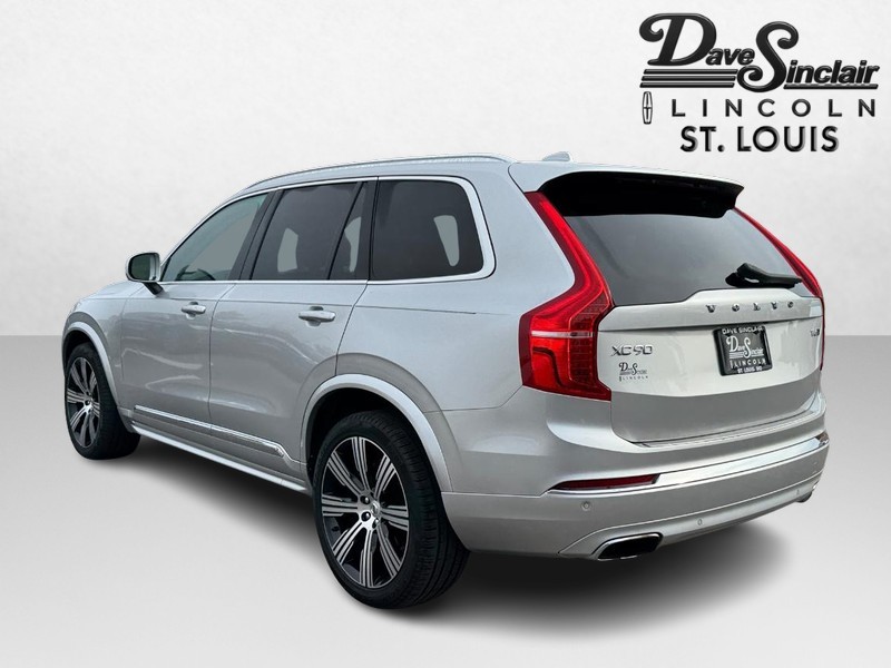 Volvo XC90 Vehicle Full-screen Gallery Image 07